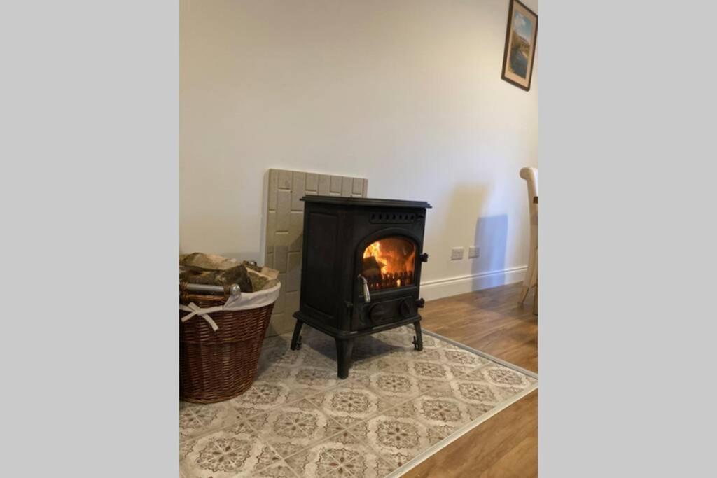 Dungarvan,Beautiful Cottage Near Comeragh Mountains Coolnasmear Экстерьер фото